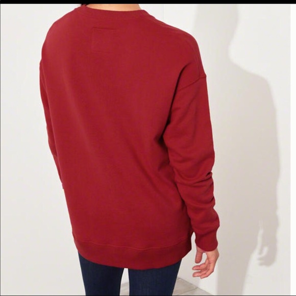 Female Oversized crewneck Hollister sweater - Picture 3 of 5